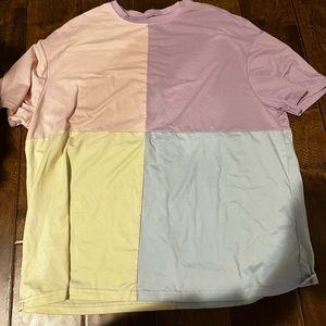 women’s adult small oversize T-shirt